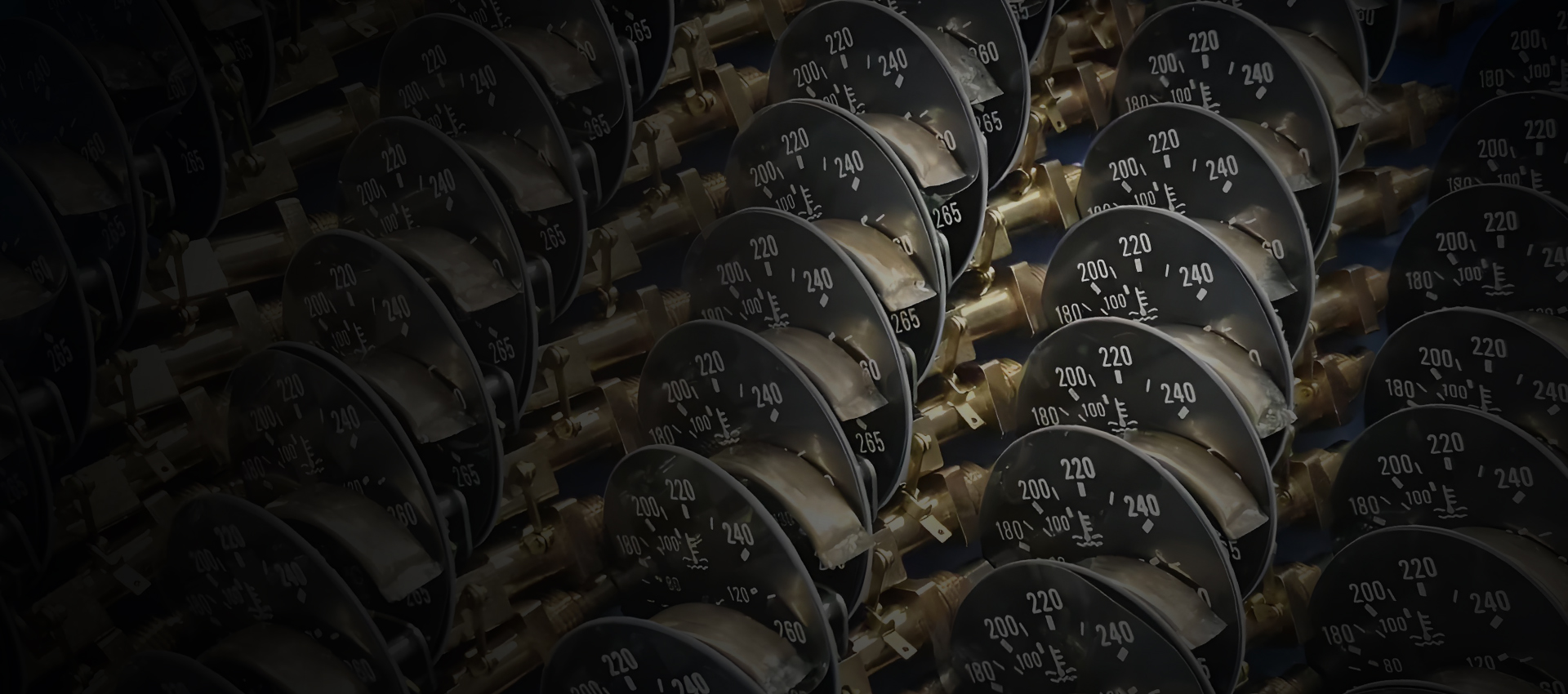 Gauges & Instruments
